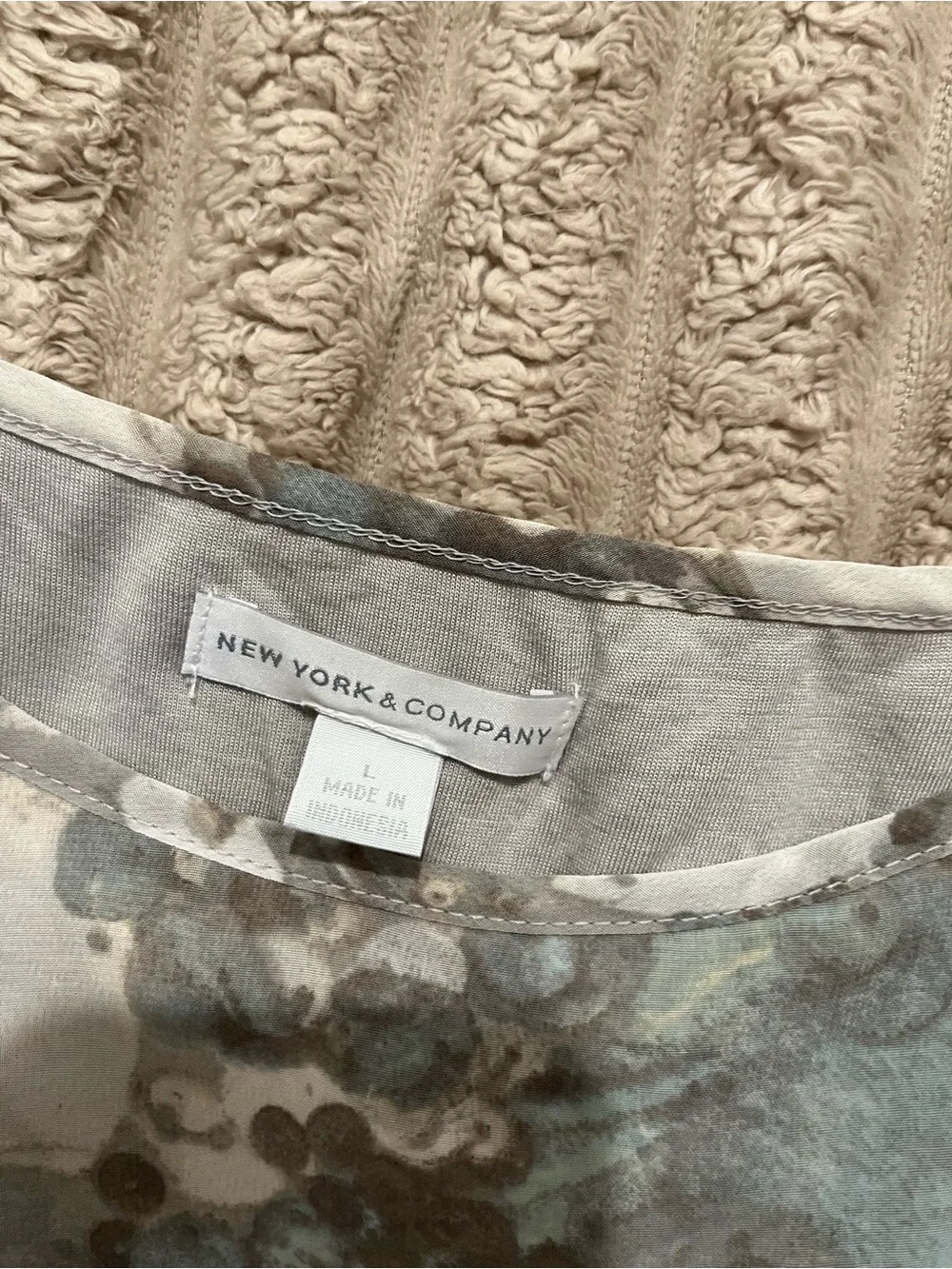 New York & Company Women’s L Floral Tiered Ruffle Cami